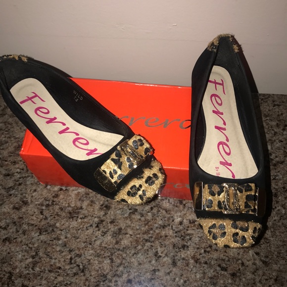 Ferrera Flats in a 7.5 - Picture 2 of 2